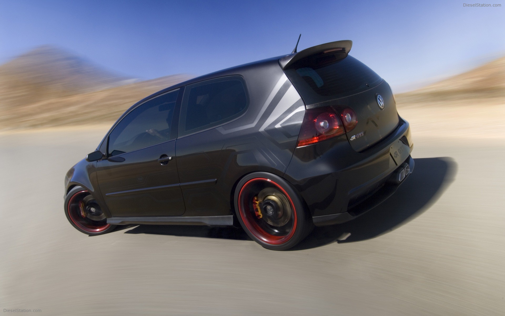 Volkswagen R-GTI (SEMA 2006)